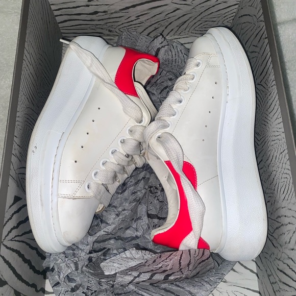 🩷 Alexander McQueen 👟 - Picture 8 of 16